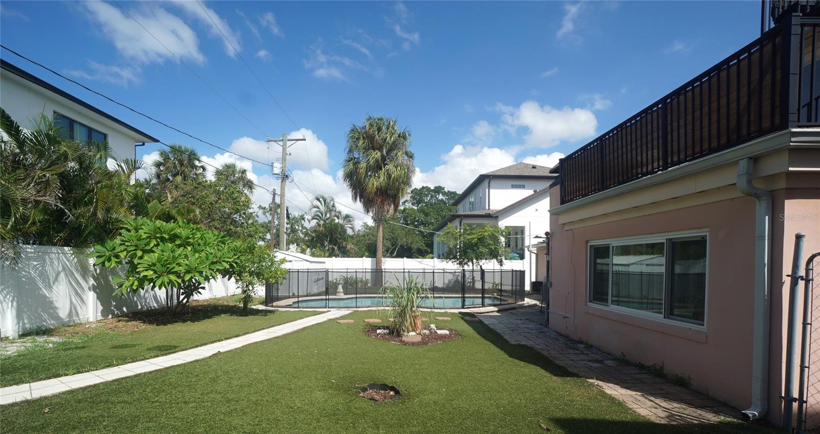 Image 12 of 37 For 3603 Belcher Drive