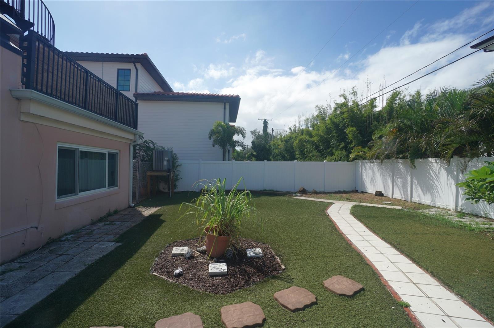 Image 15 of 37 For 3603 Belcher Drive