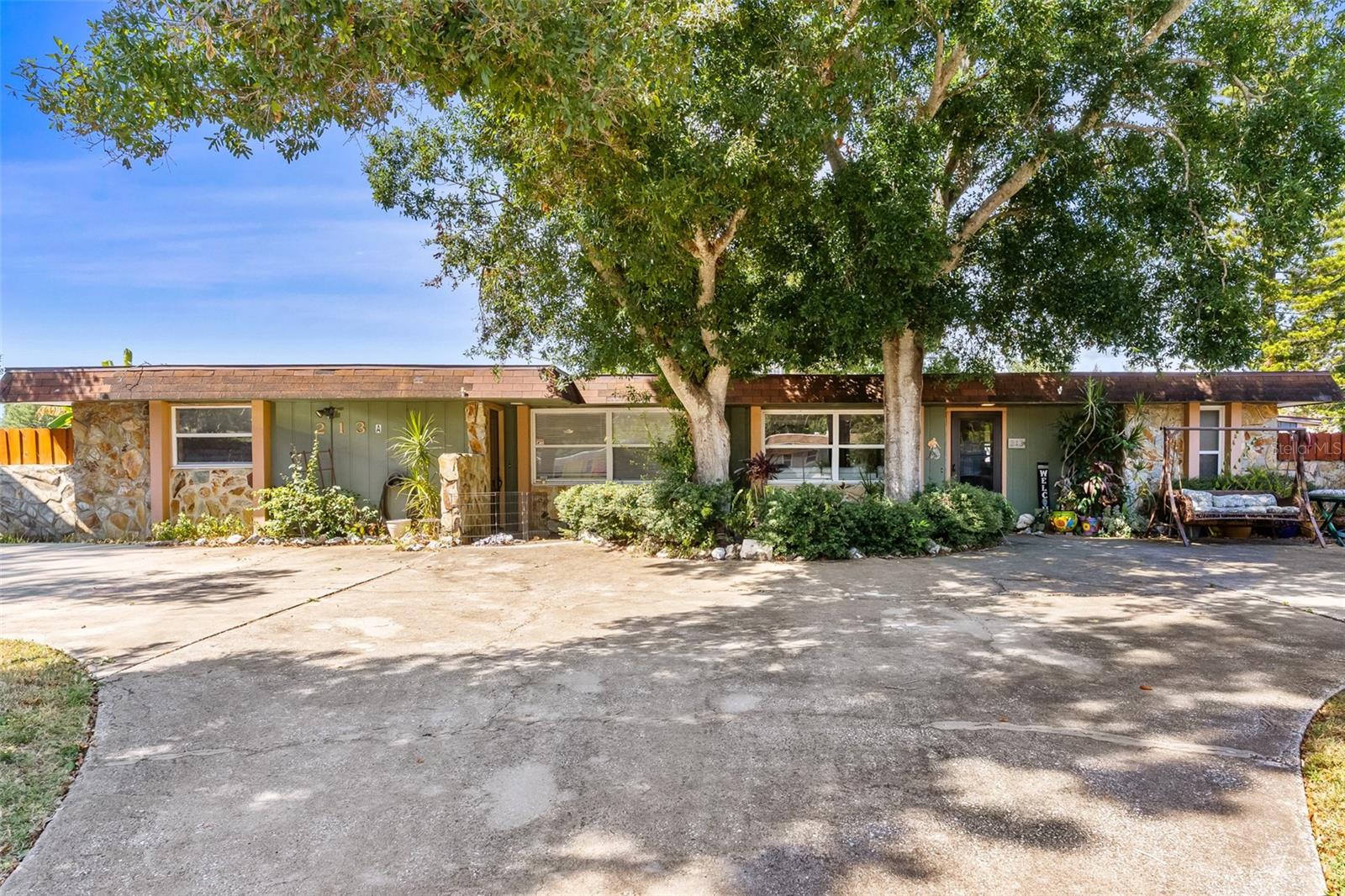 Details for 213 Jody Court, LARGO, FL 33771