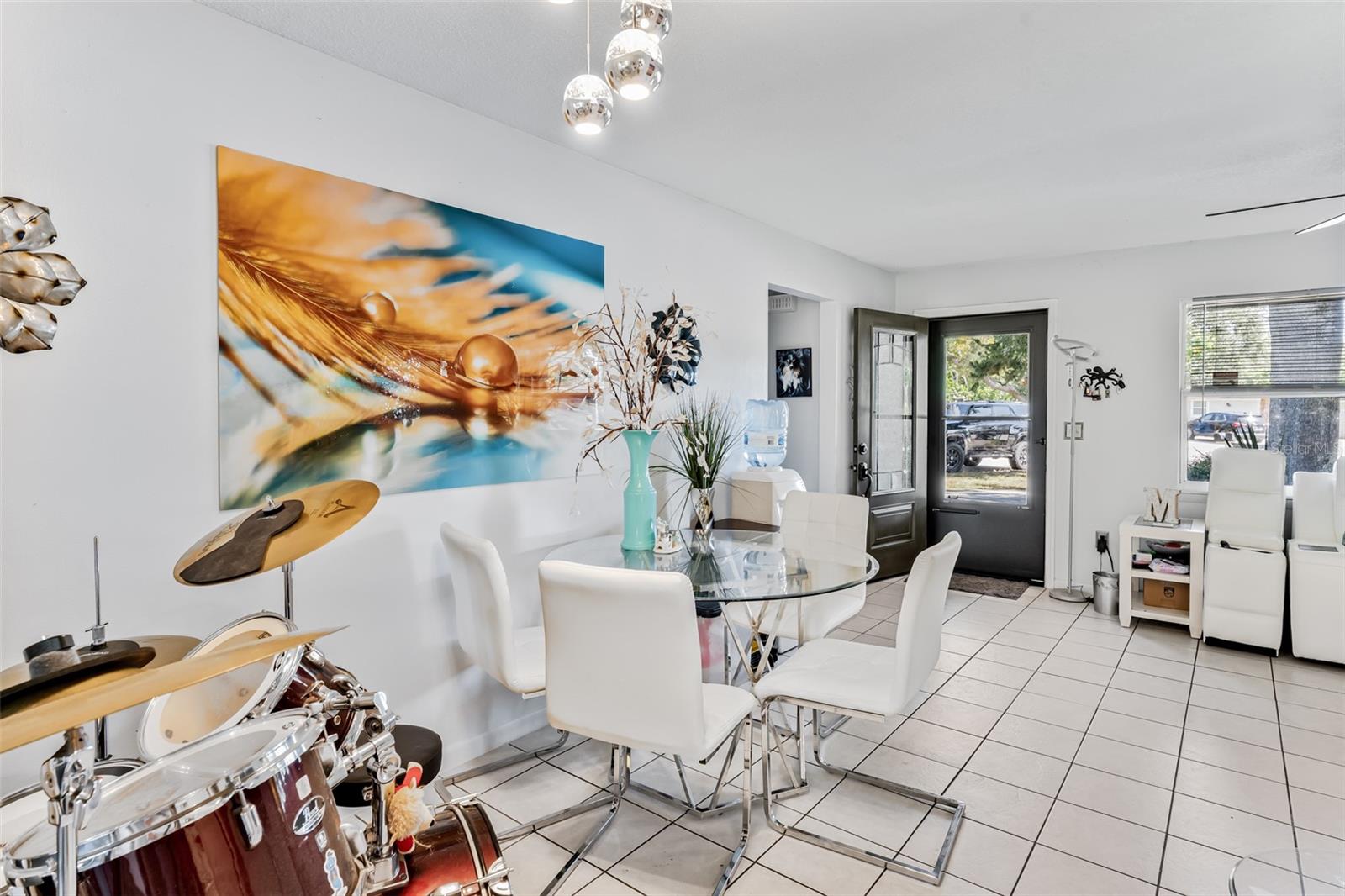 Image 14 of 57 For 213 Jody Court