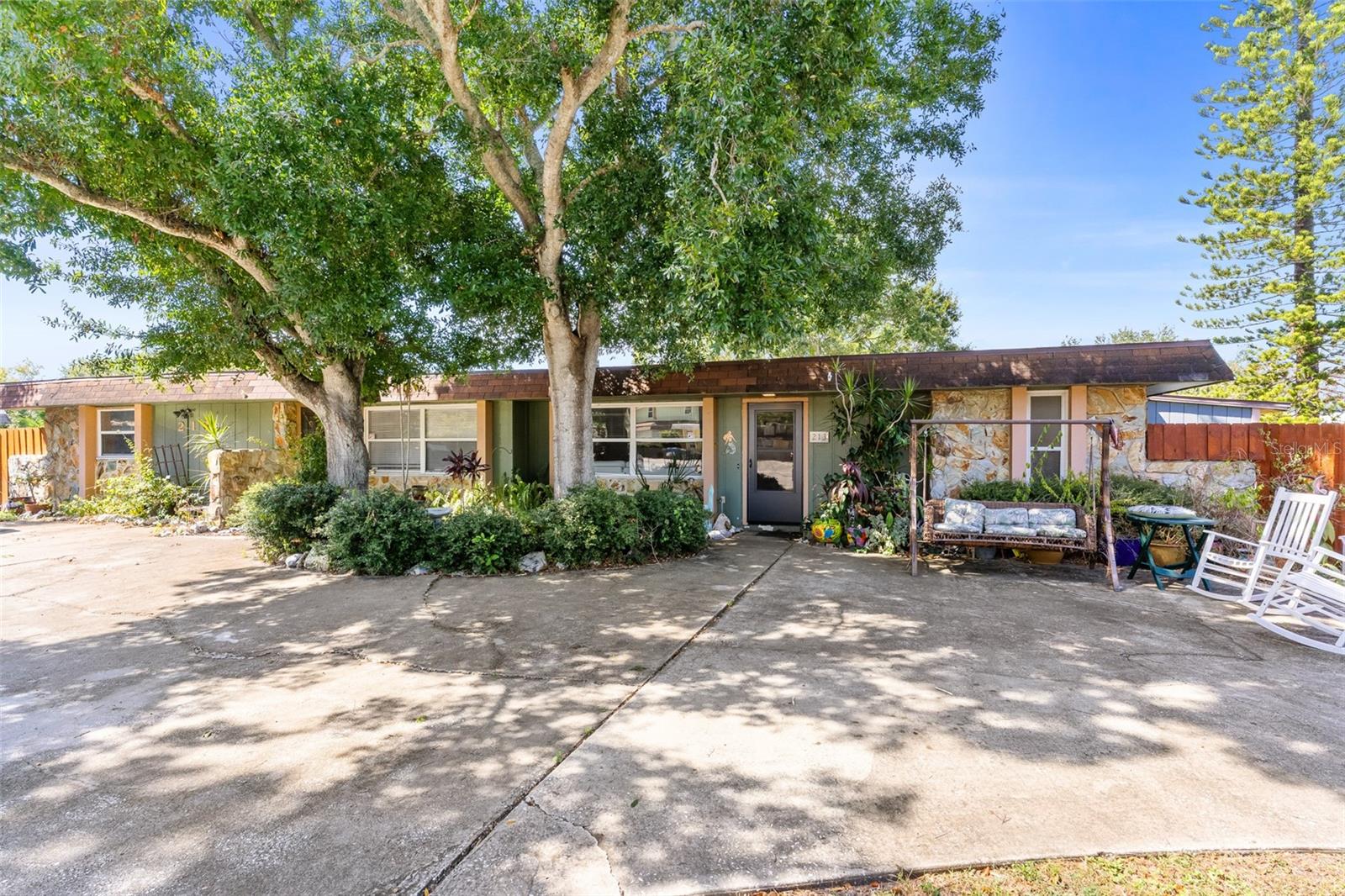 Image 2 of 57 For 213 Jody Court