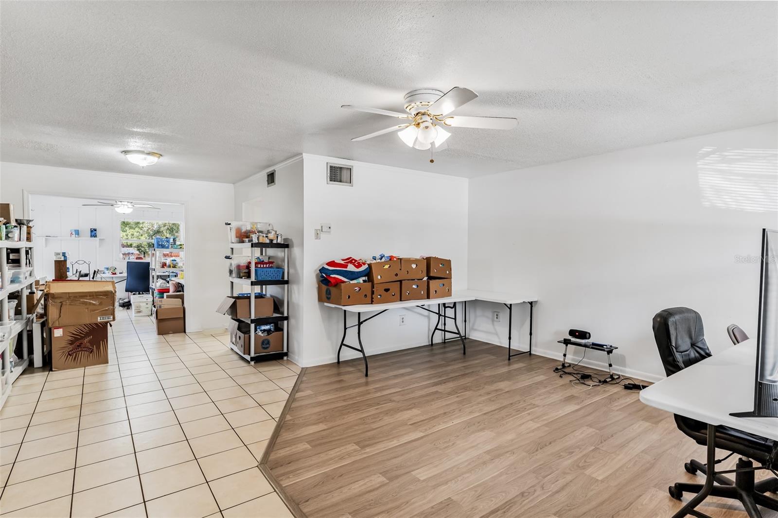 Image 31 of 57 For 213 Jody Court