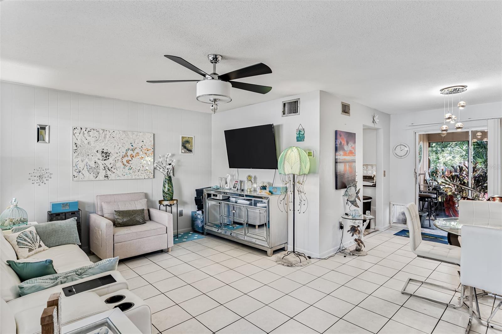 Image 9 of 57 For 213 Jody Court