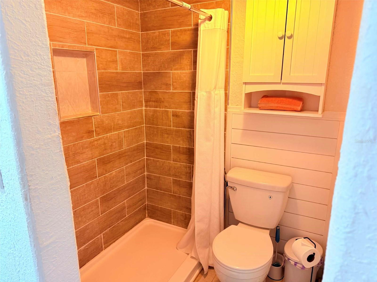 Image 11 of 40 For 3735 42nd Way S E