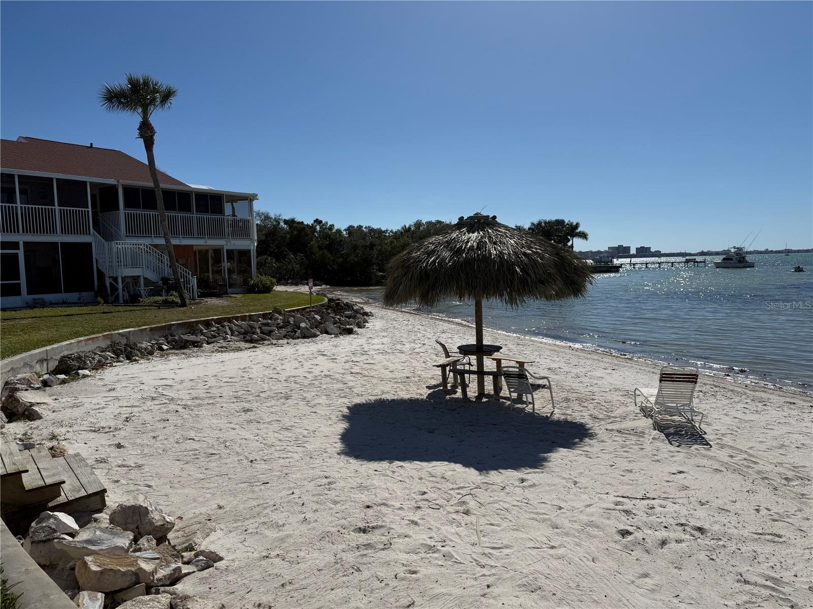 Image 34 of 40 For 3735 42nd Way S E