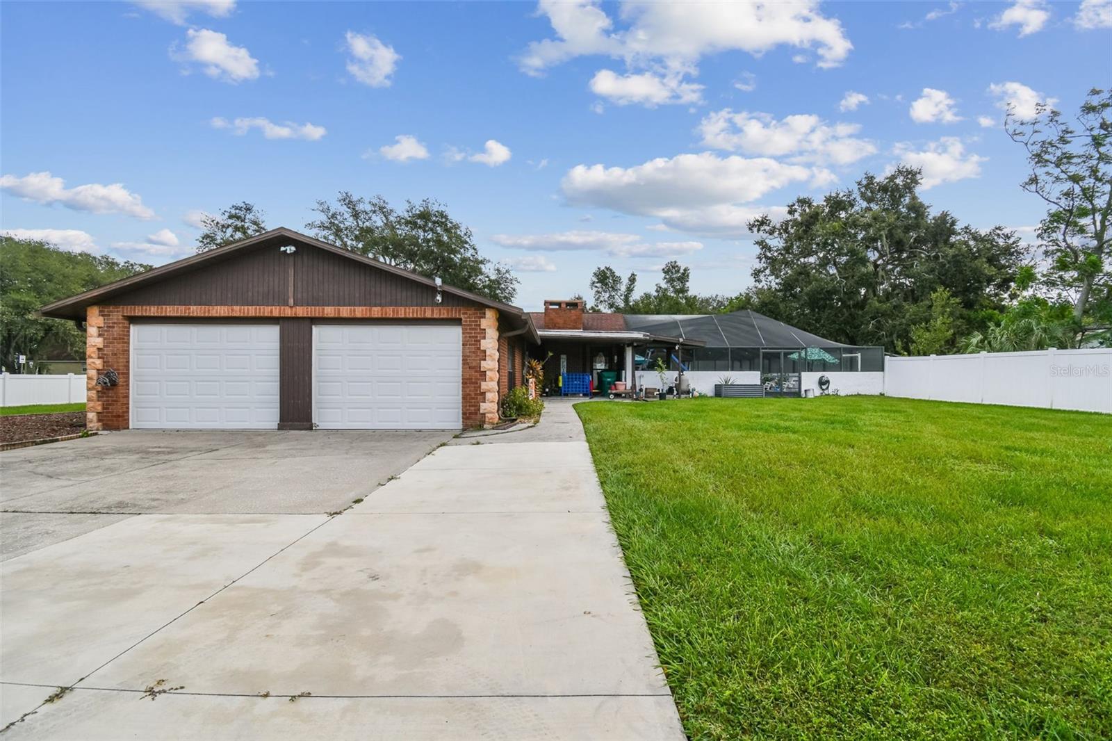 Image 3 of 96 For 39501 Meadowood Loop