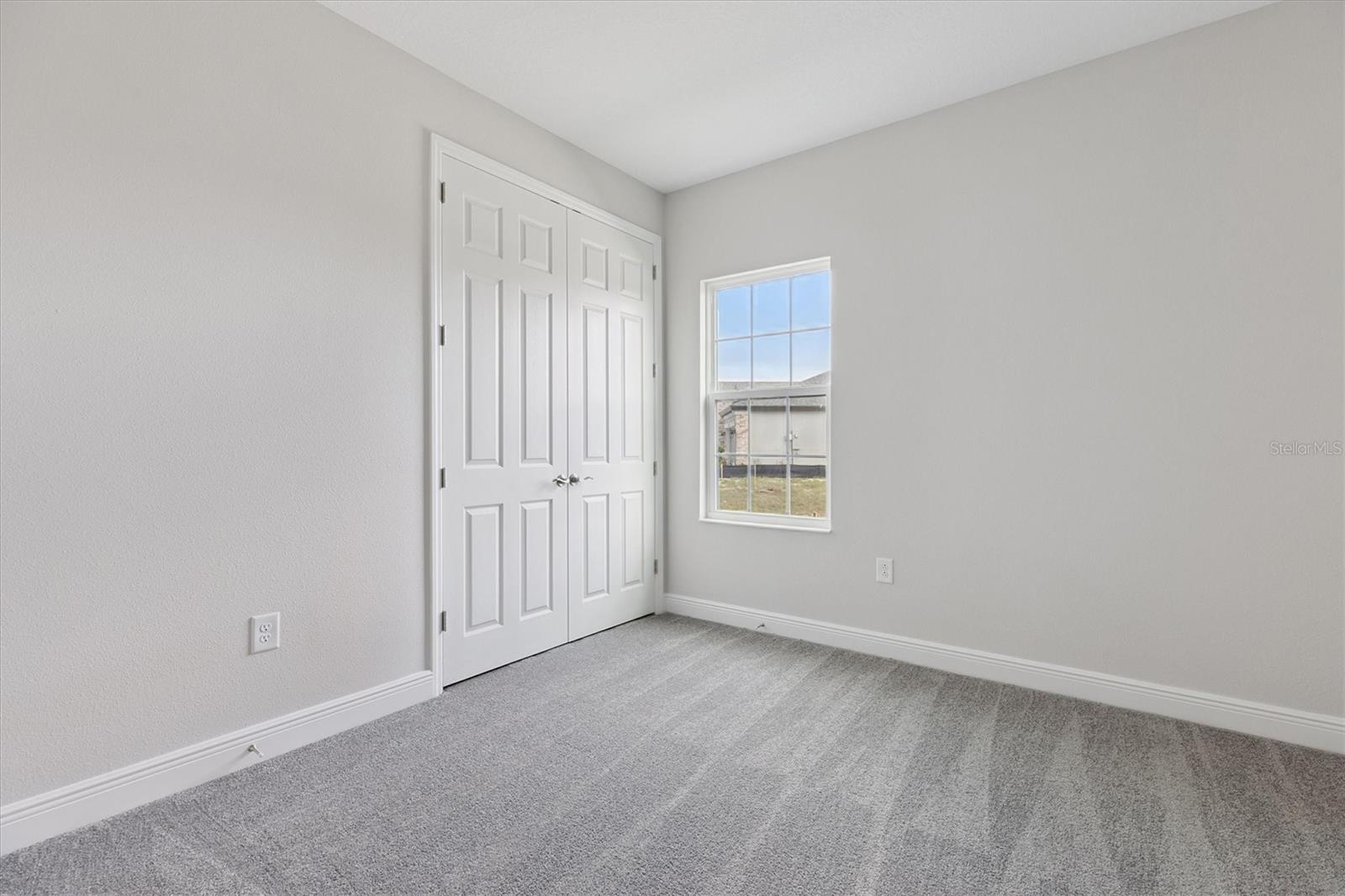 Image 22 of 32 For 13050 Long Valley Circle