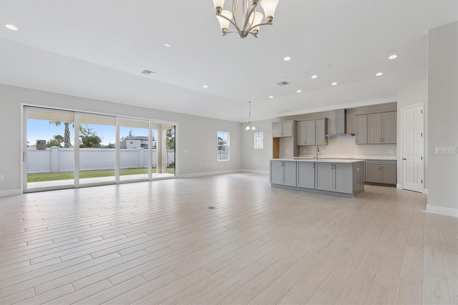 Image 3 of 32 For 13050 Long Valley Circle