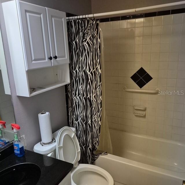 Image 8 of 12 For 7309 Eleanor Circle 7309