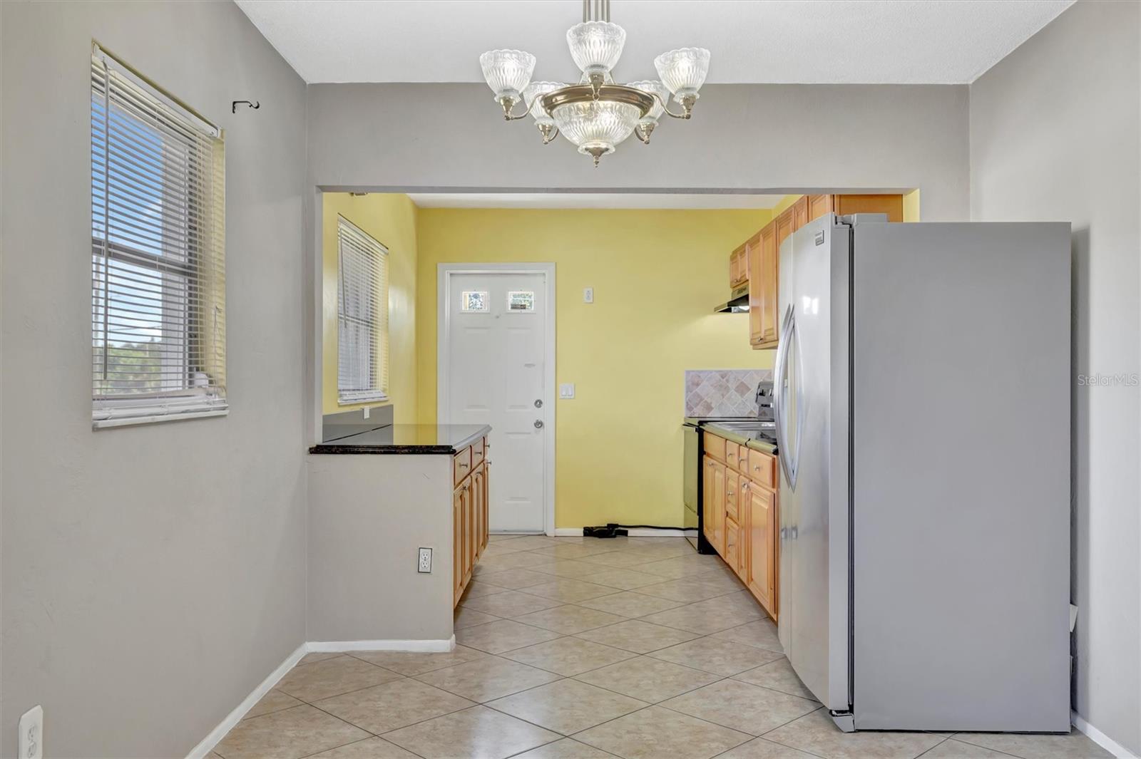 Image 11 of 27 For 3460 32nd Avenue N 201