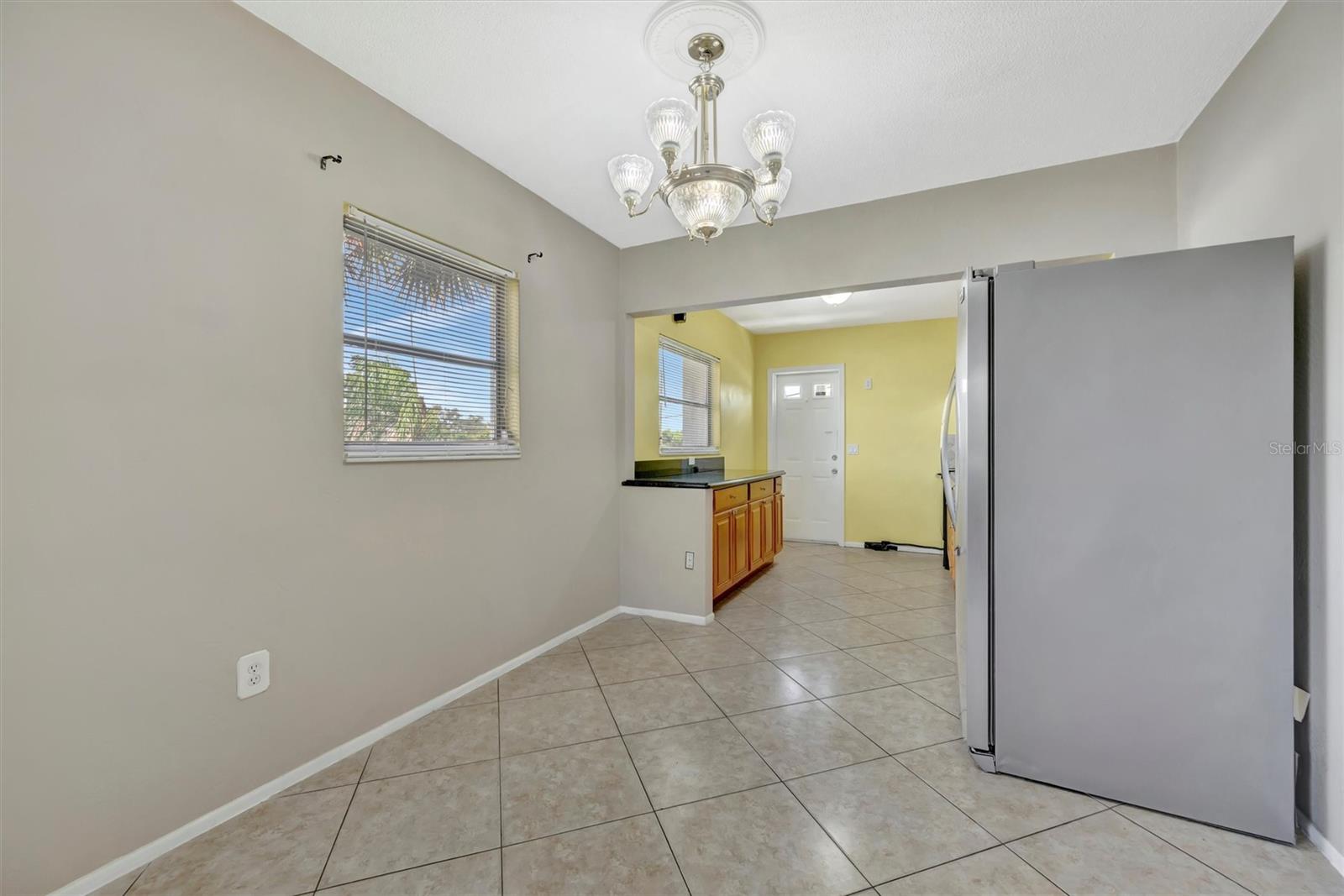 Image 13 of 27 For 3460 32nd Avenue N 201