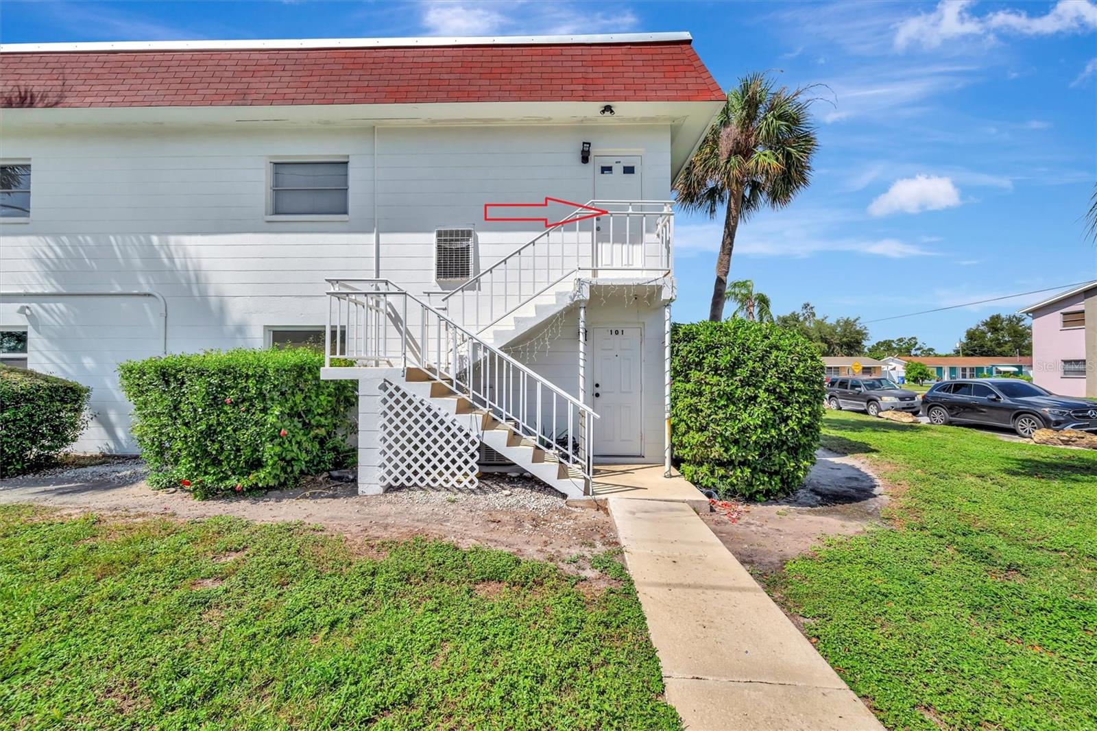 Image 23 of 27 For 3460 32nd Avenue N 201