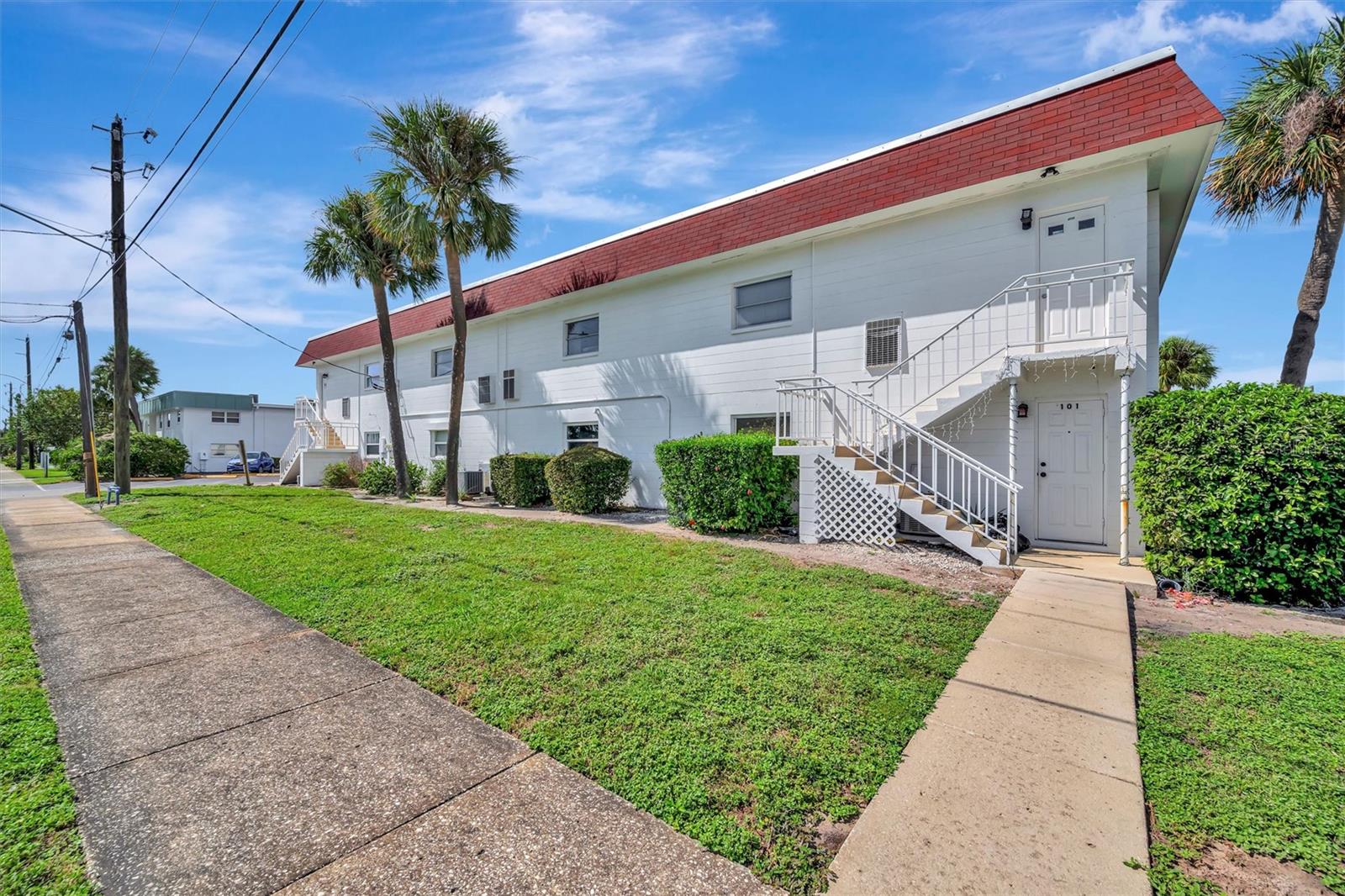 Image 24 of 27 For 3460 32nd Avenue N 201