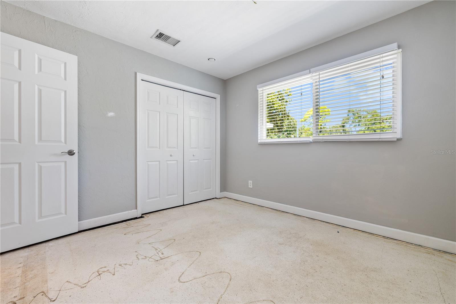 Image 20 of 24 For 13772 80th Avenue