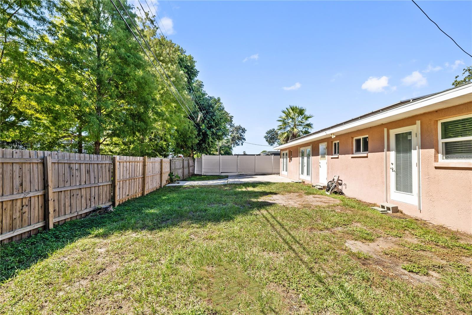Image 6 of 24 For 13772 80th Avenue