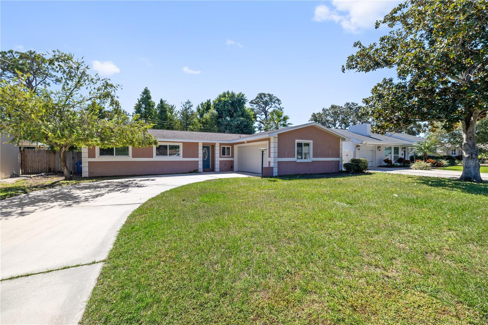 Image 7 of 24 For 13772 80th Avenue