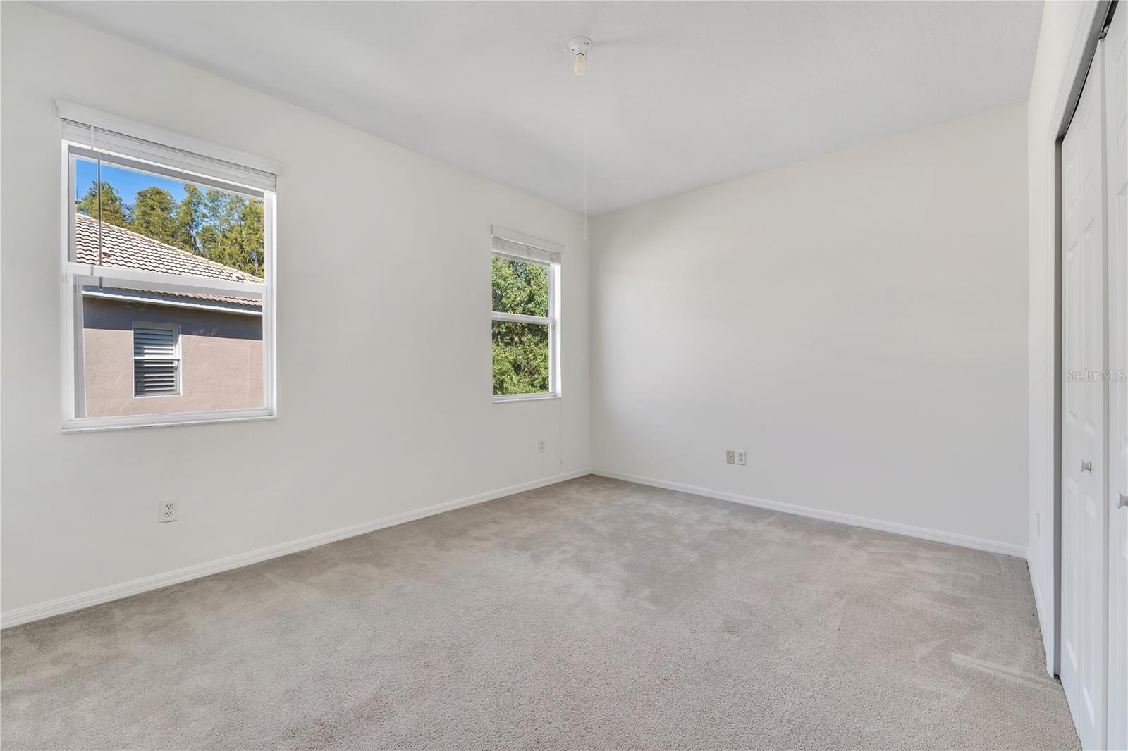 Image 33 of 62 For 18022 Maui Isle Drive