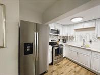 Image 17 of 45 For 1923 Henry Avenue