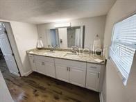 Image 20 of 45 For 1923 Henry Avenue