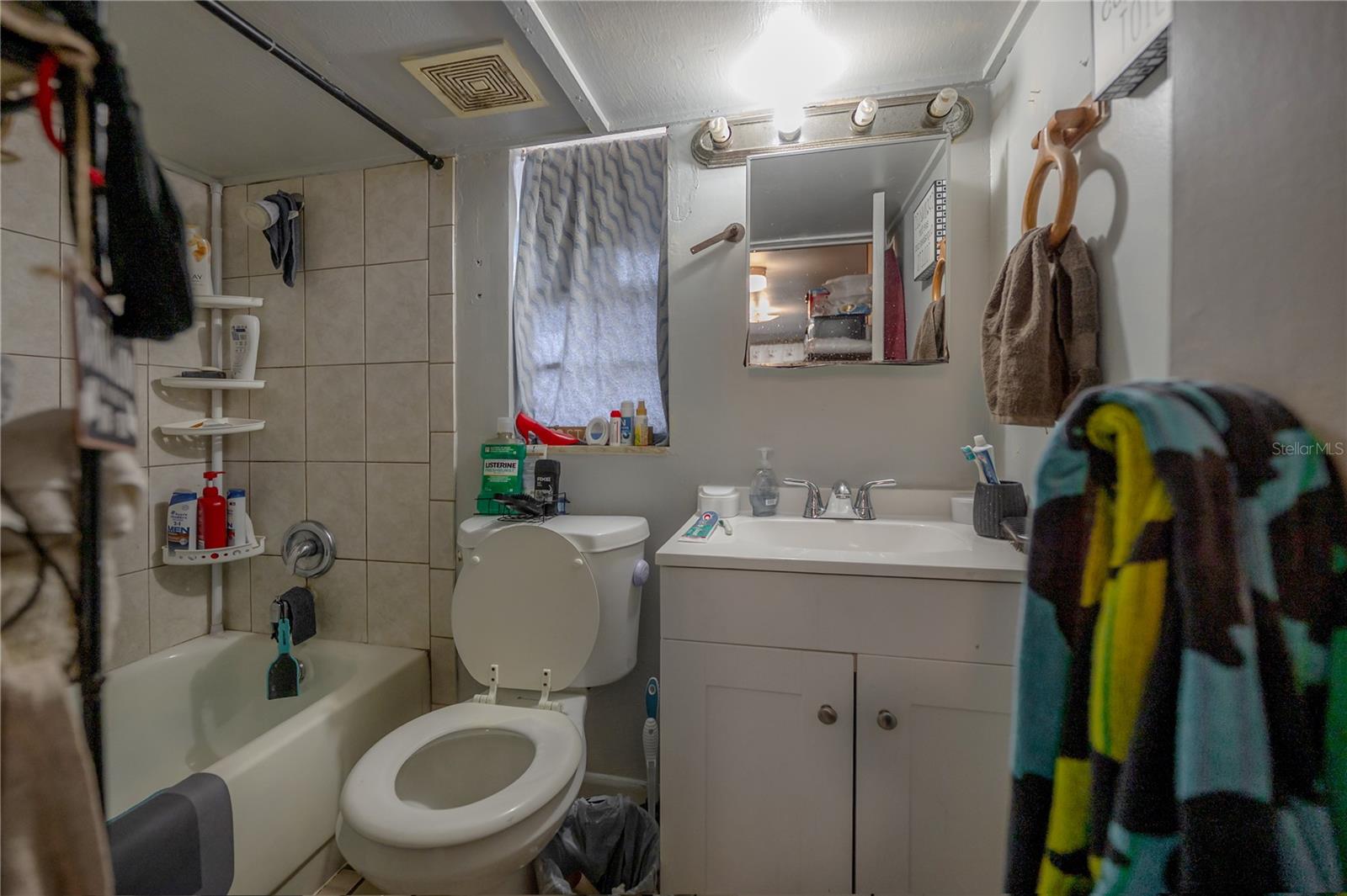 Listing photo id 17 for 8312 11th Street