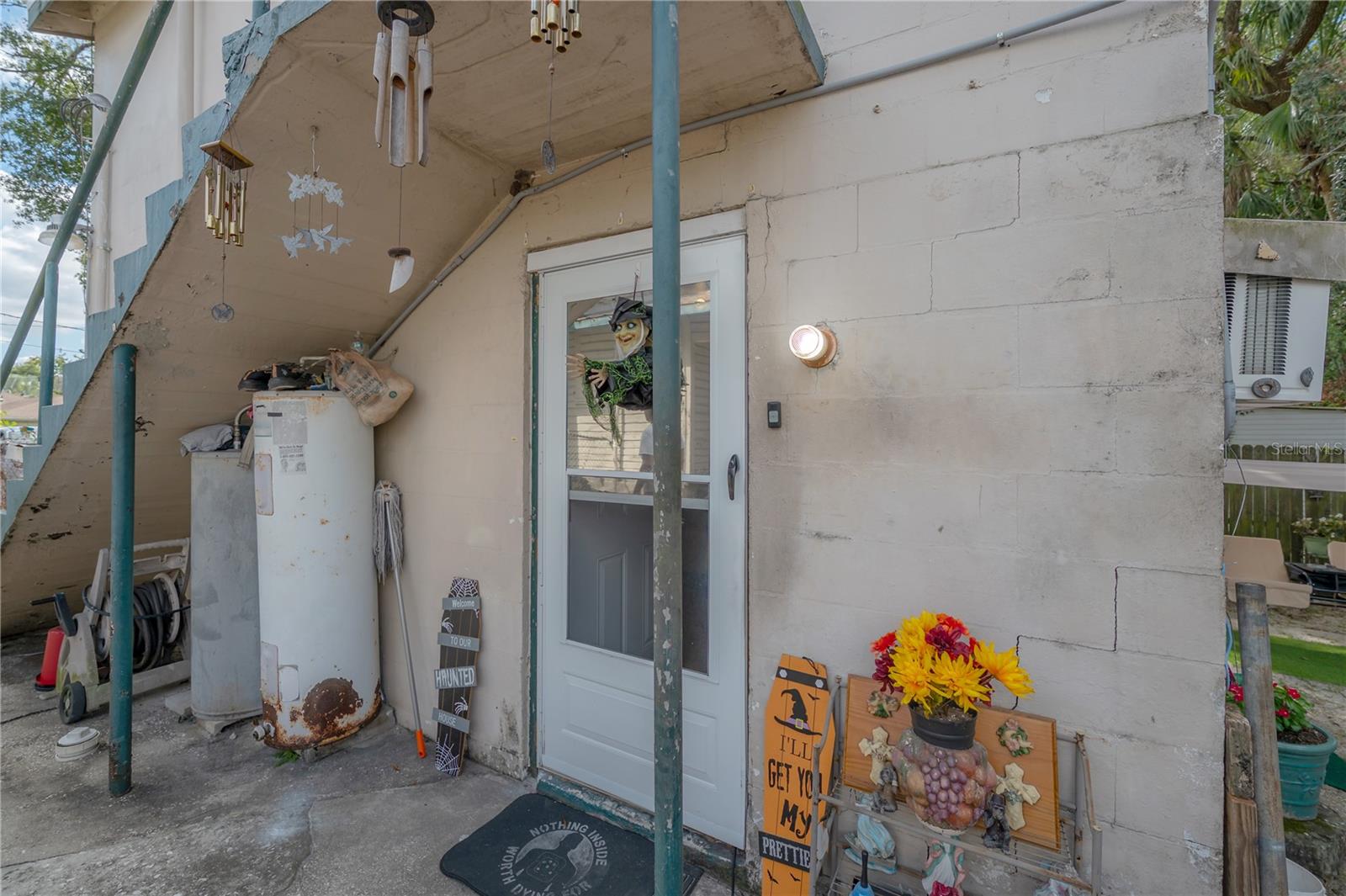 Listing photo id 21 for 8312 11th Street