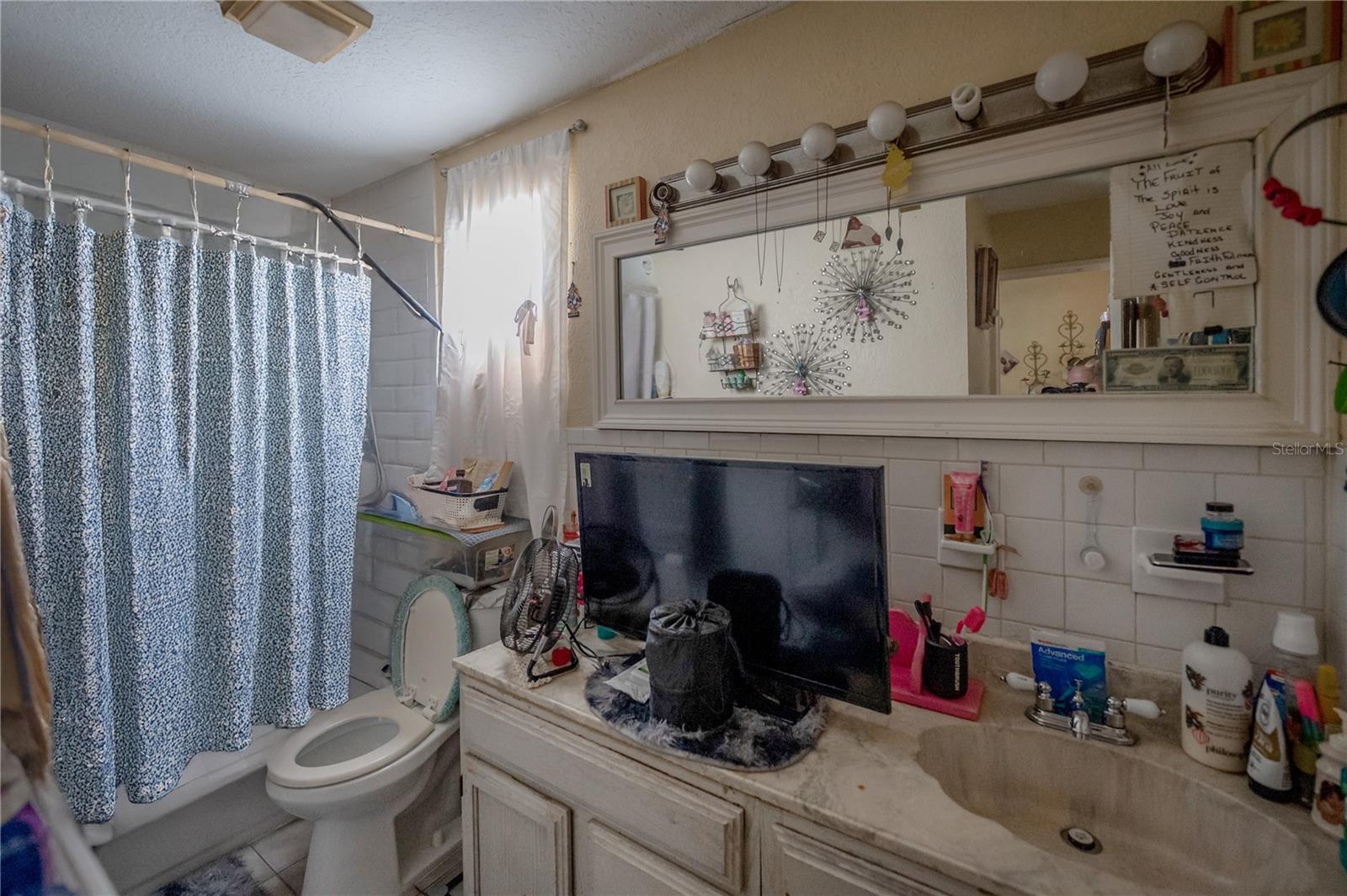 Listing photo id 6 for 8312 11th Street