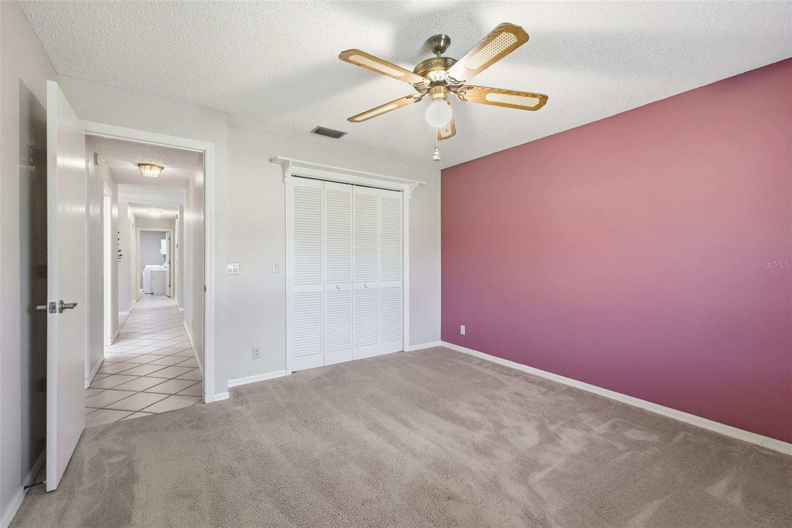 Image 19 of 33 For 928 Foxrun Terrace