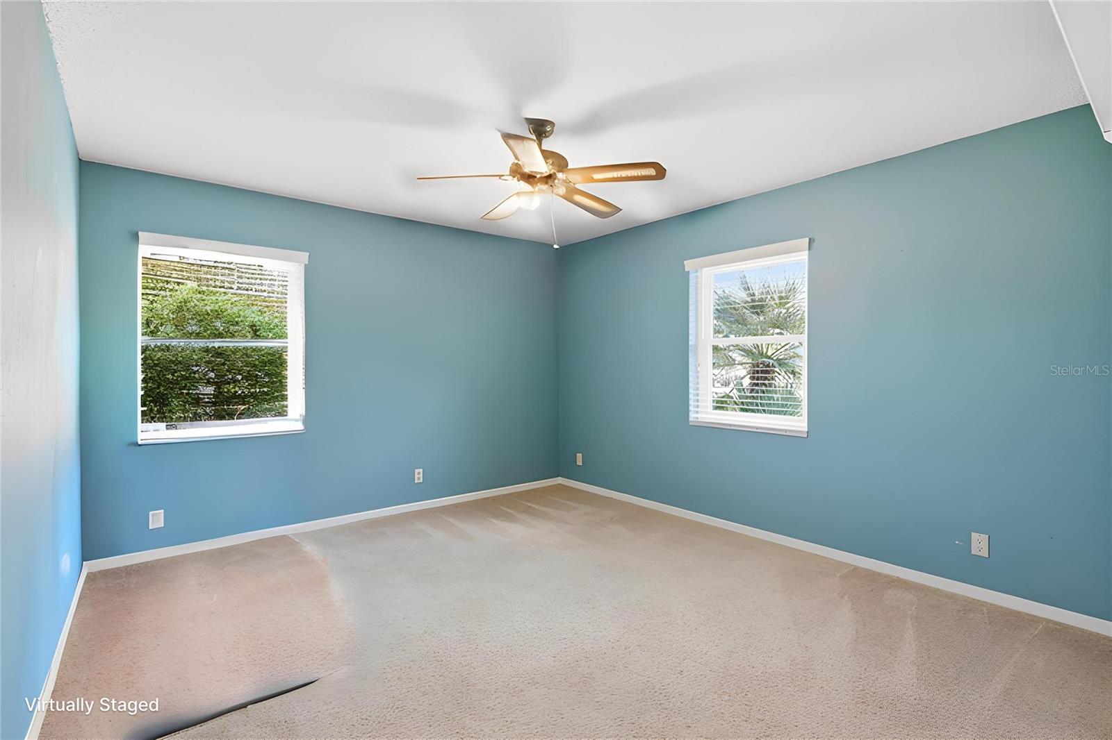Image 23 of 33 For 928 Foxrun Terrace