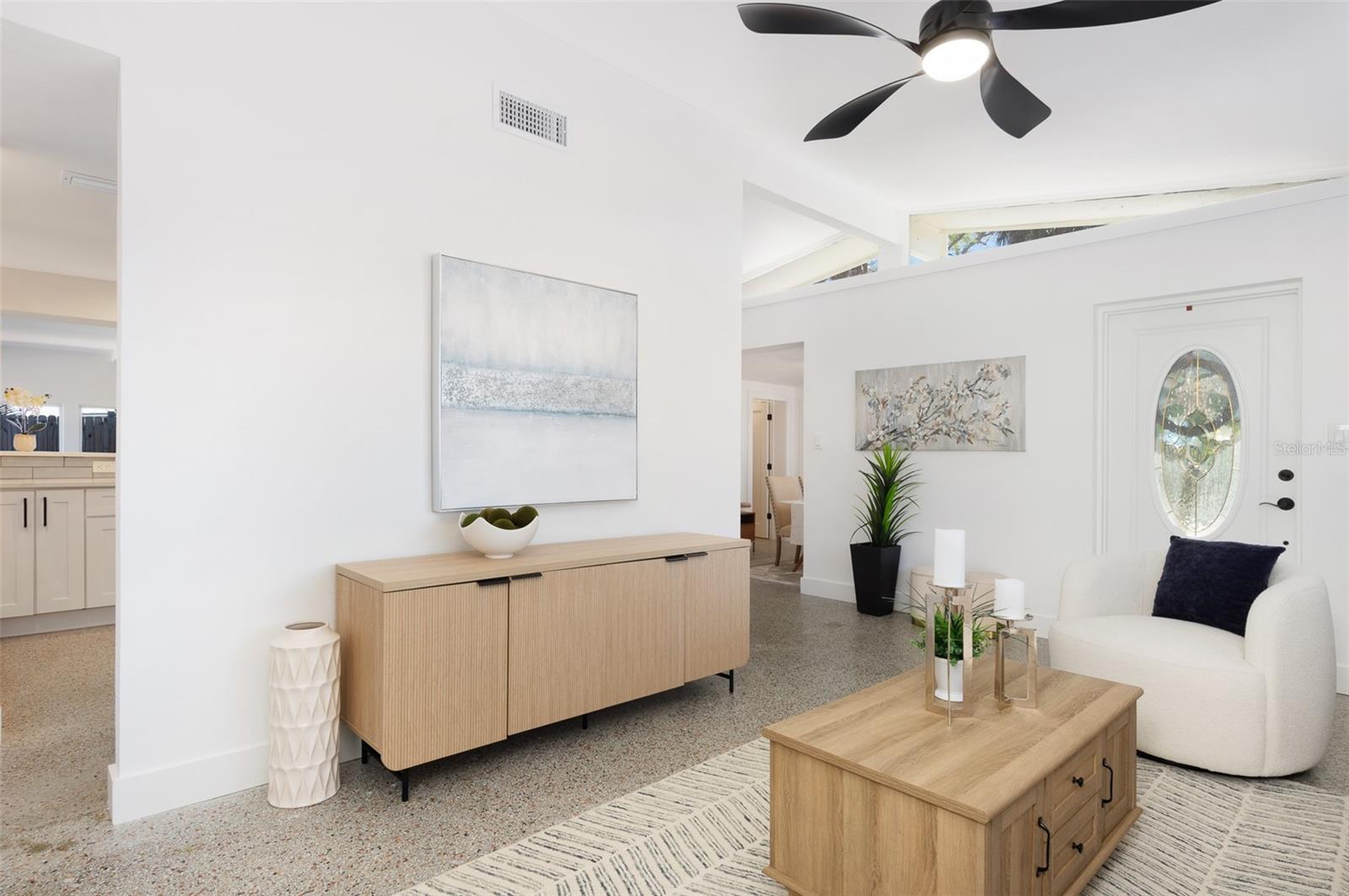 Listing photo id 14 for 3903 Belle Vista Drive E