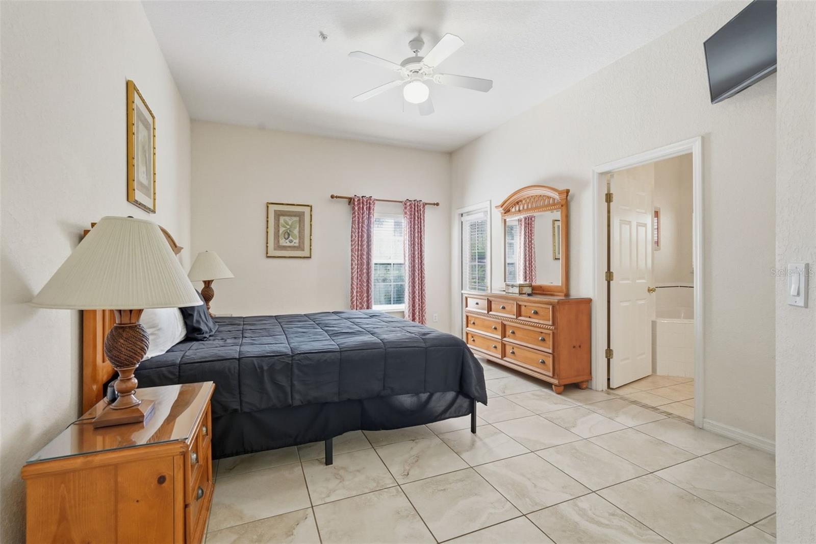 Image 25 of 64 For 301 New Providence