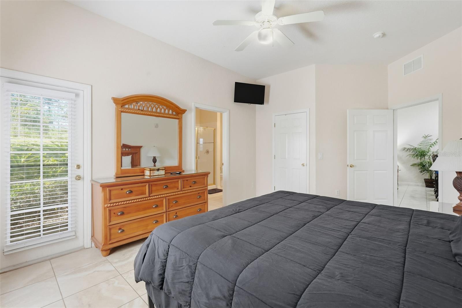 Image 26 of 64 For 301 New Providence