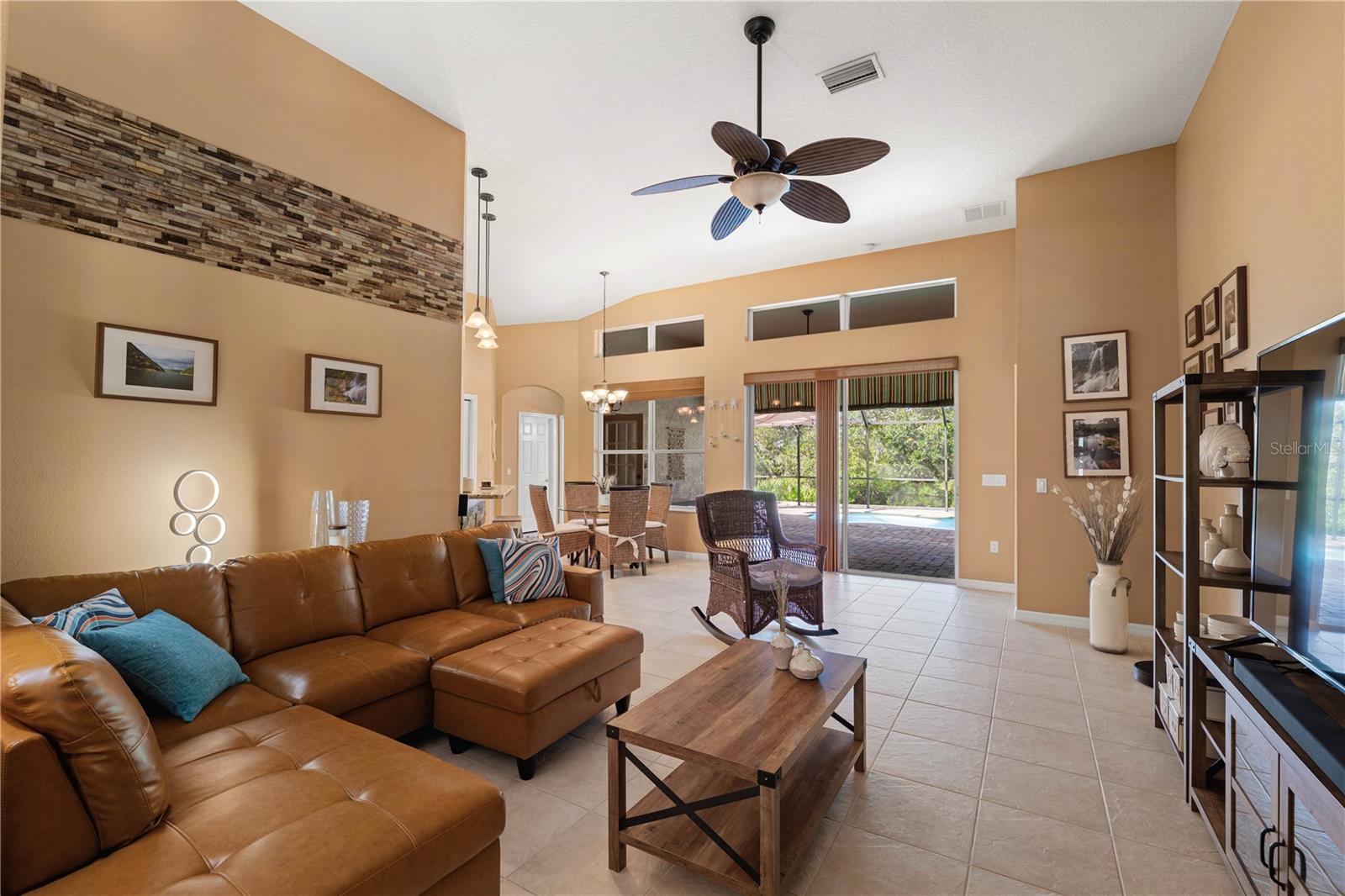 Image 11 of 86 For 9020 River Road