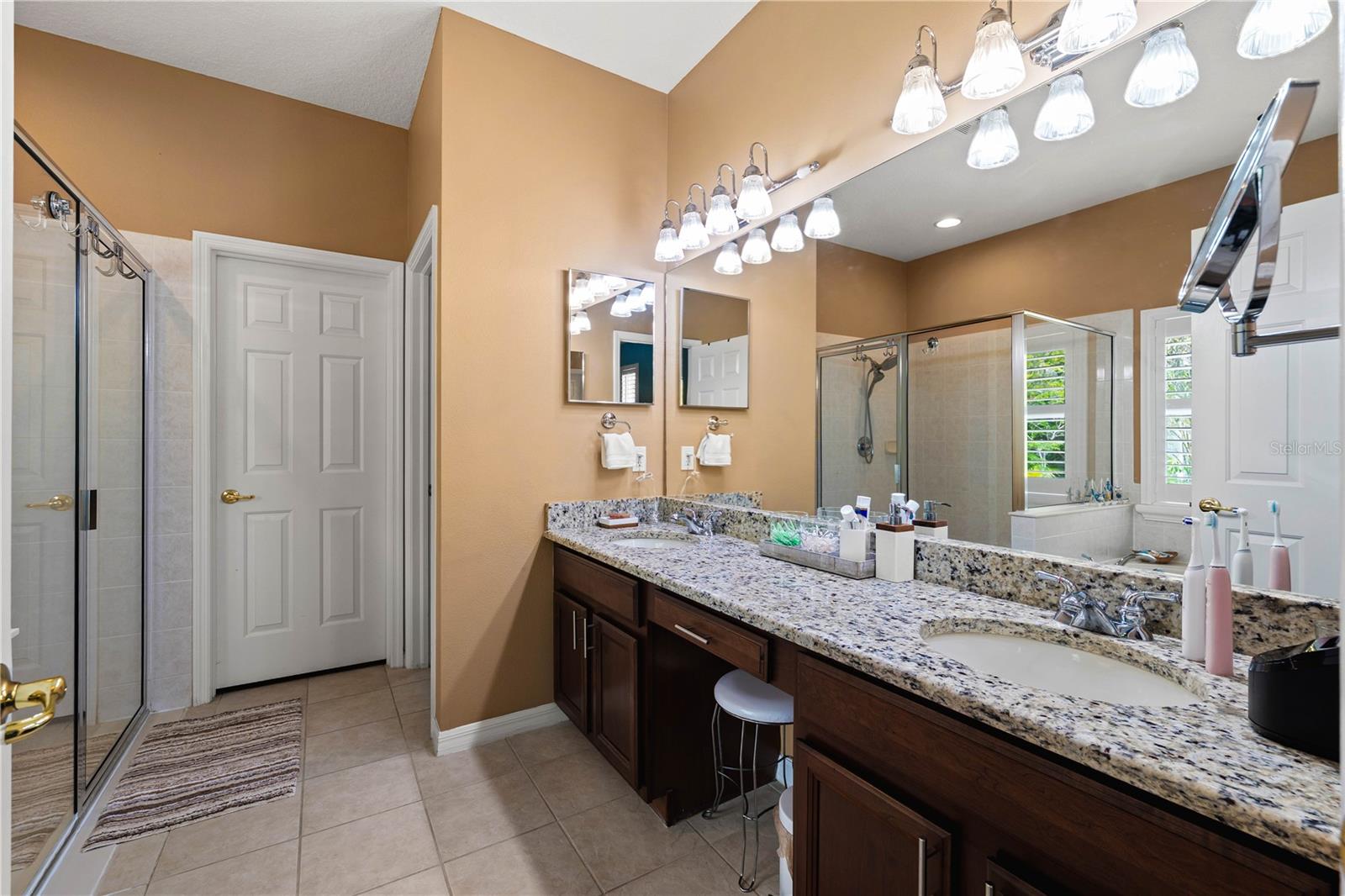 Image 26 of 86 For 9020 River Road