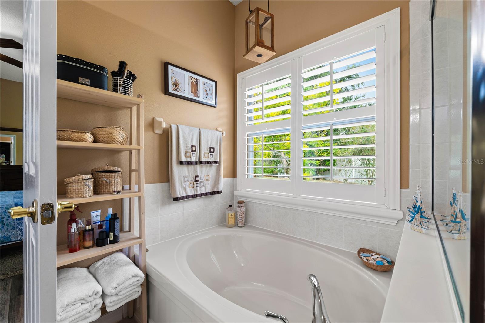 Image 27 of 86 For 9020 River Road