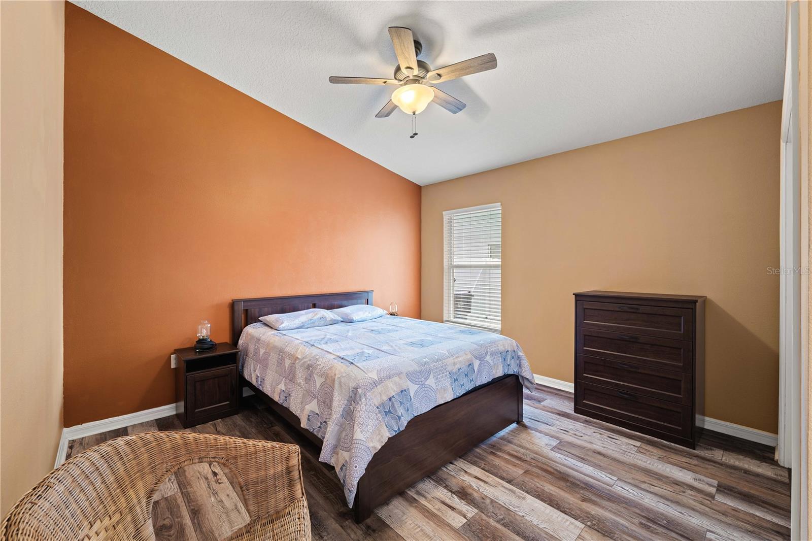 Image 30 of 86 For 9020 River Road