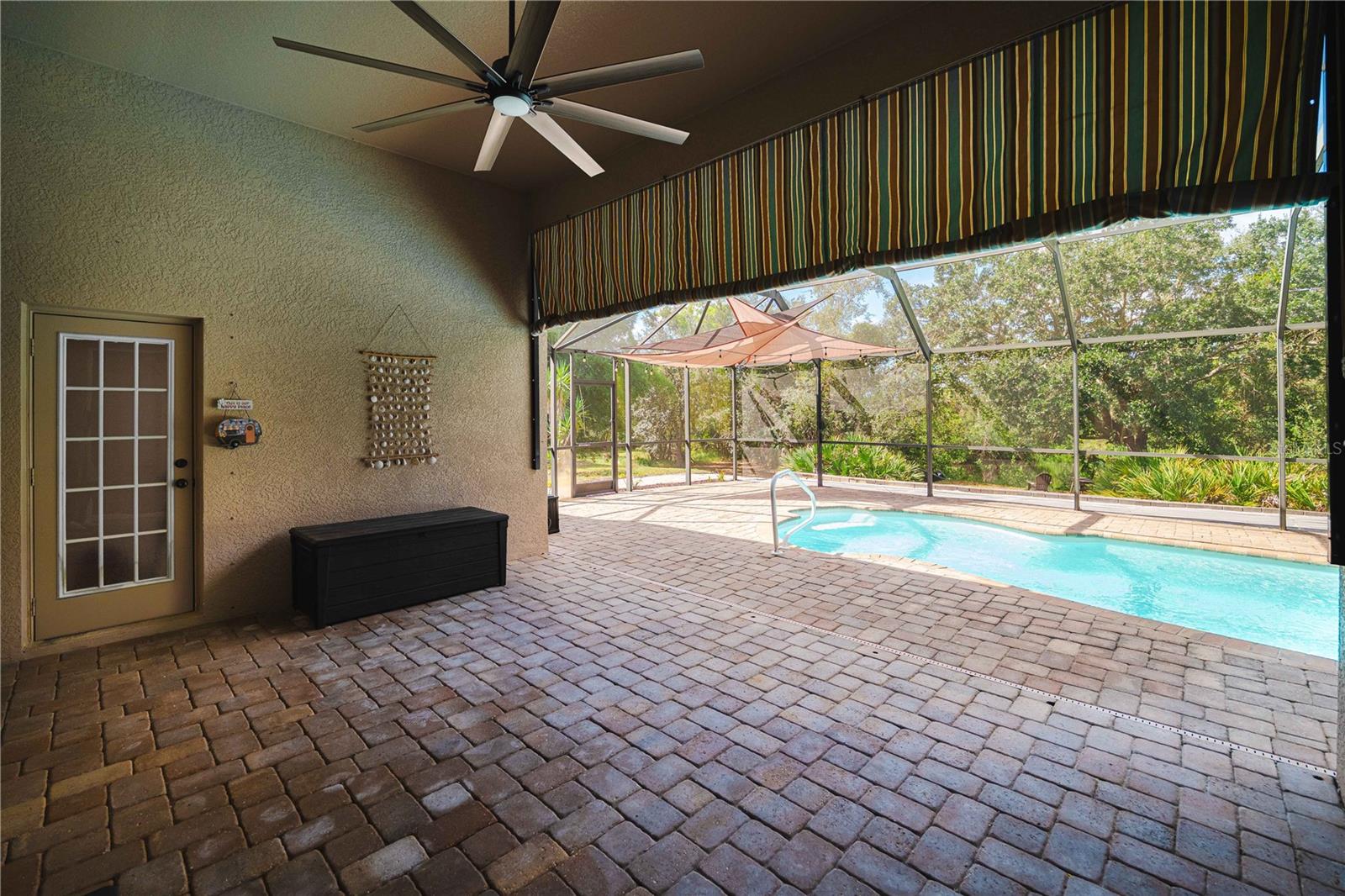 Image 42 of 86 For 9020 River Road