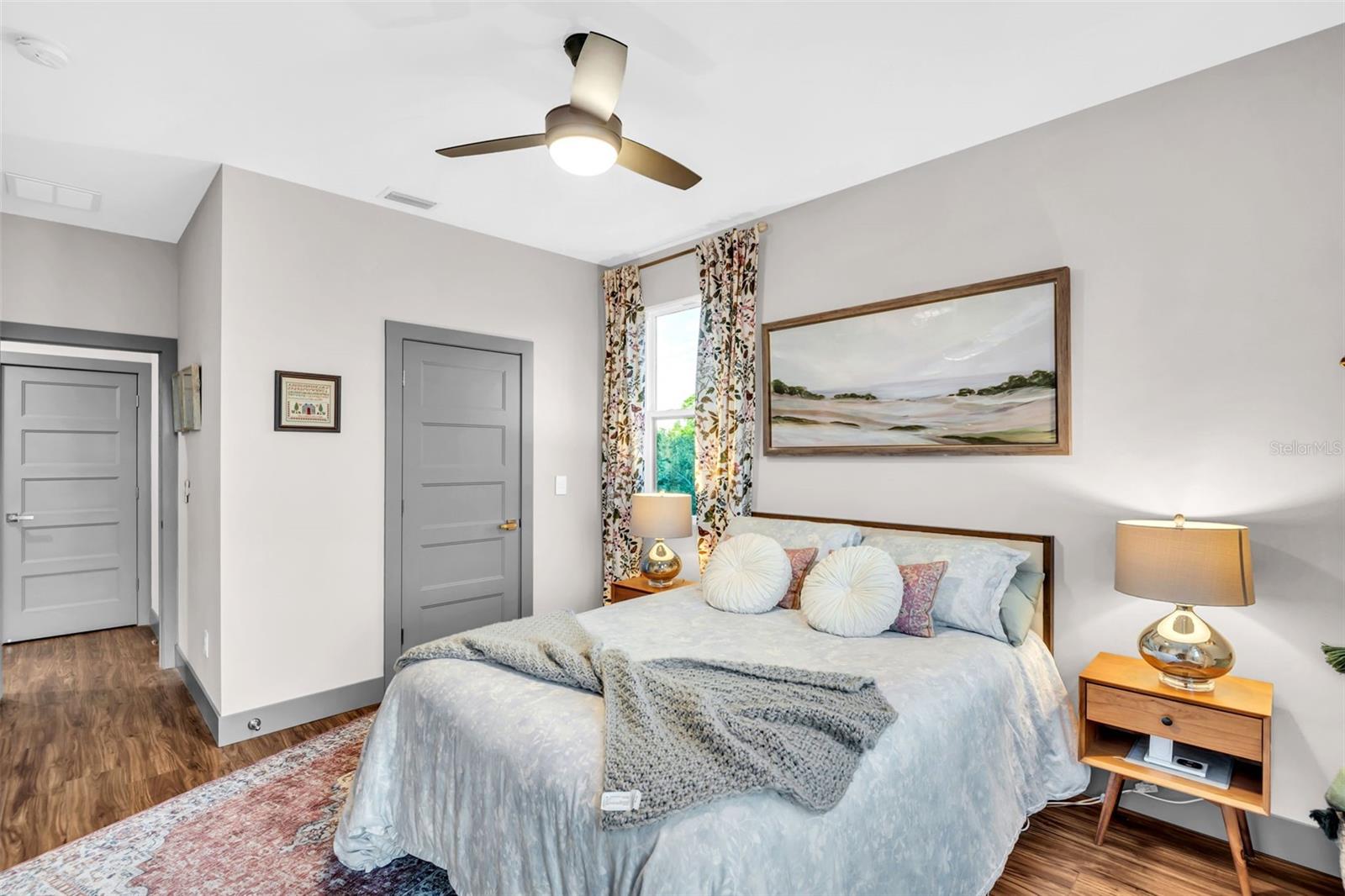 Image 41 of 56 For 2600 Quincy Street S