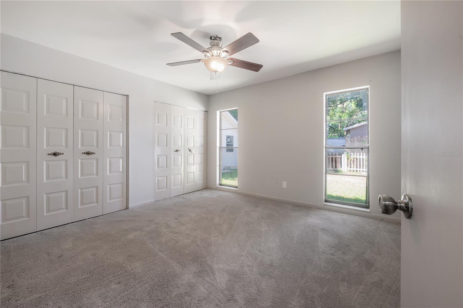 Listing photo id 12 for 11014 Cinderlane Place