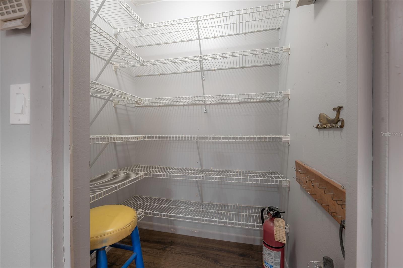 Listing photo id 7 for 11014 Cinderlane Place