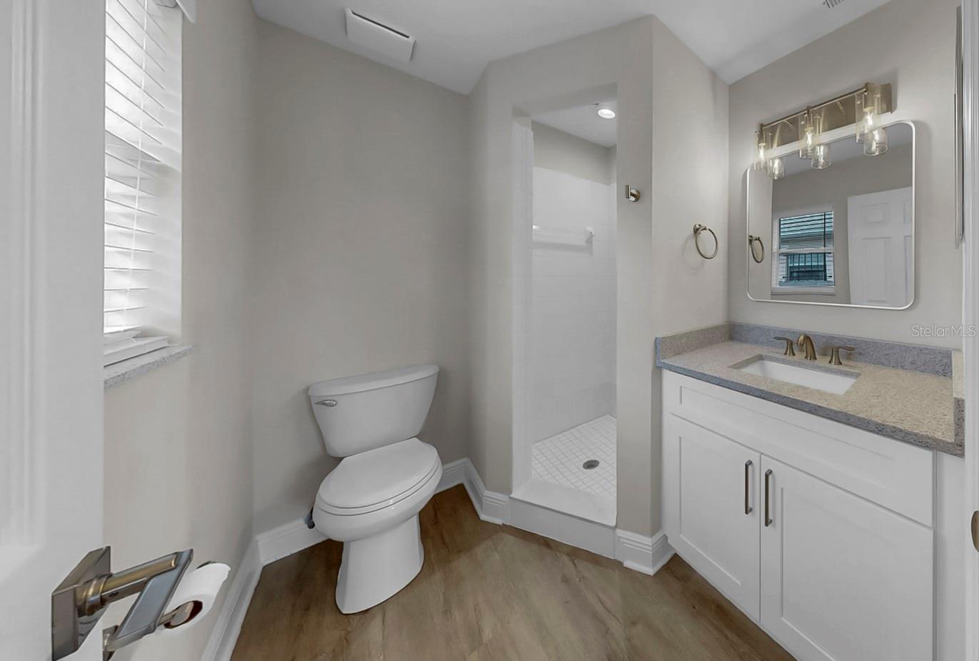 Image 10 of 18 For 3609 38th Avenue