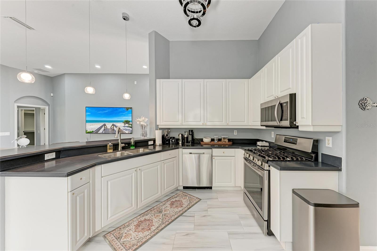 Image 16 of 65 For 5122 87th Court E