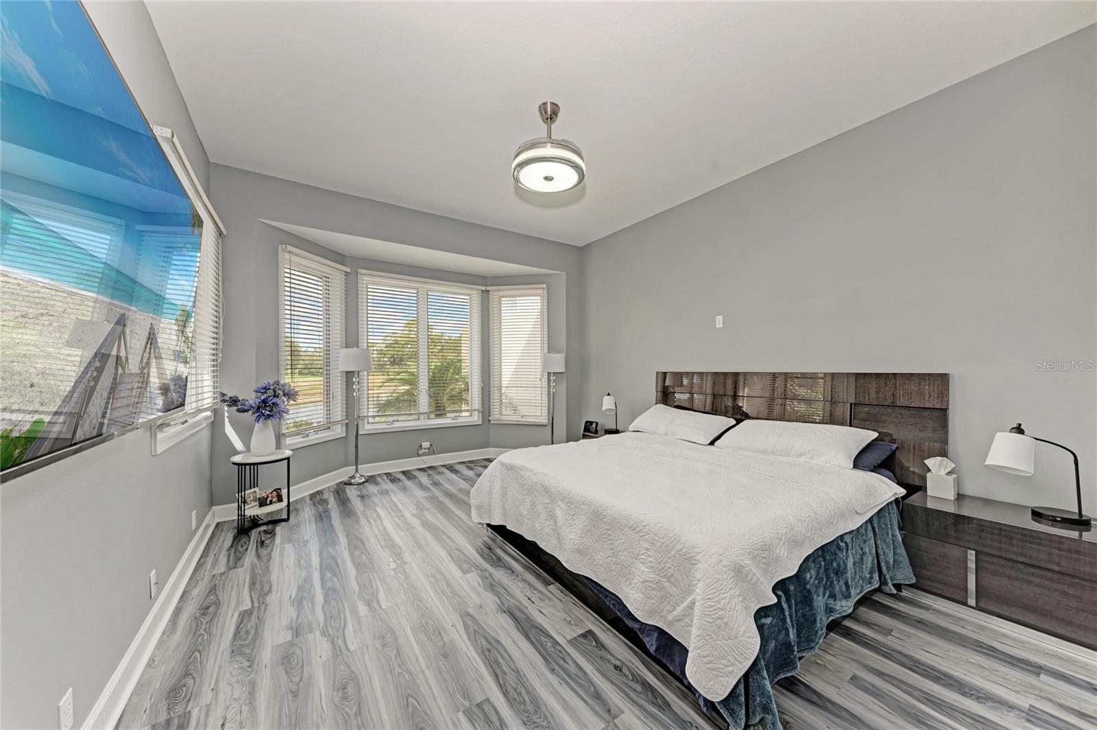 Image 22 of 65 For 5122 87th Court E