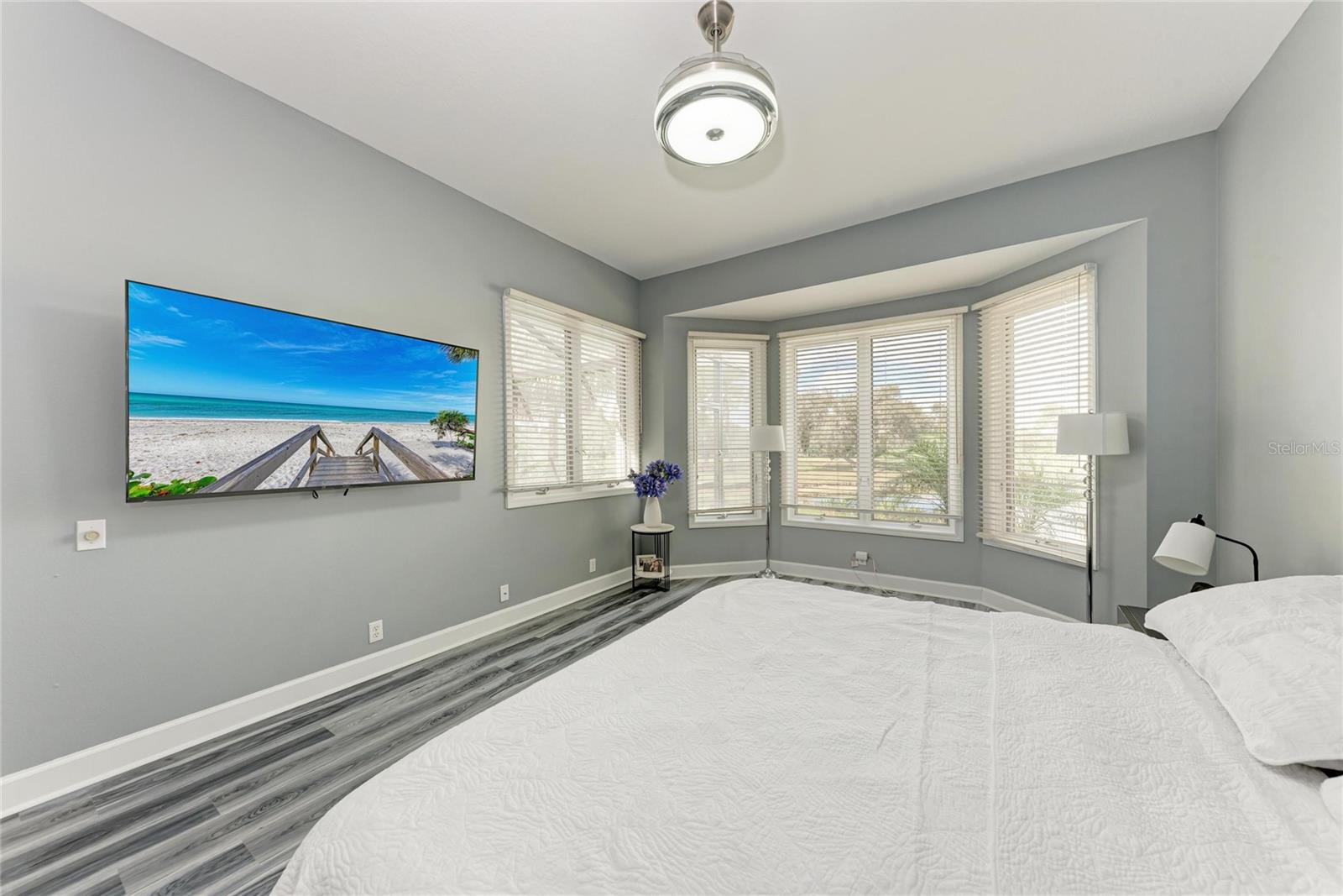 Image 25 of 65 For 5122 87th Court E