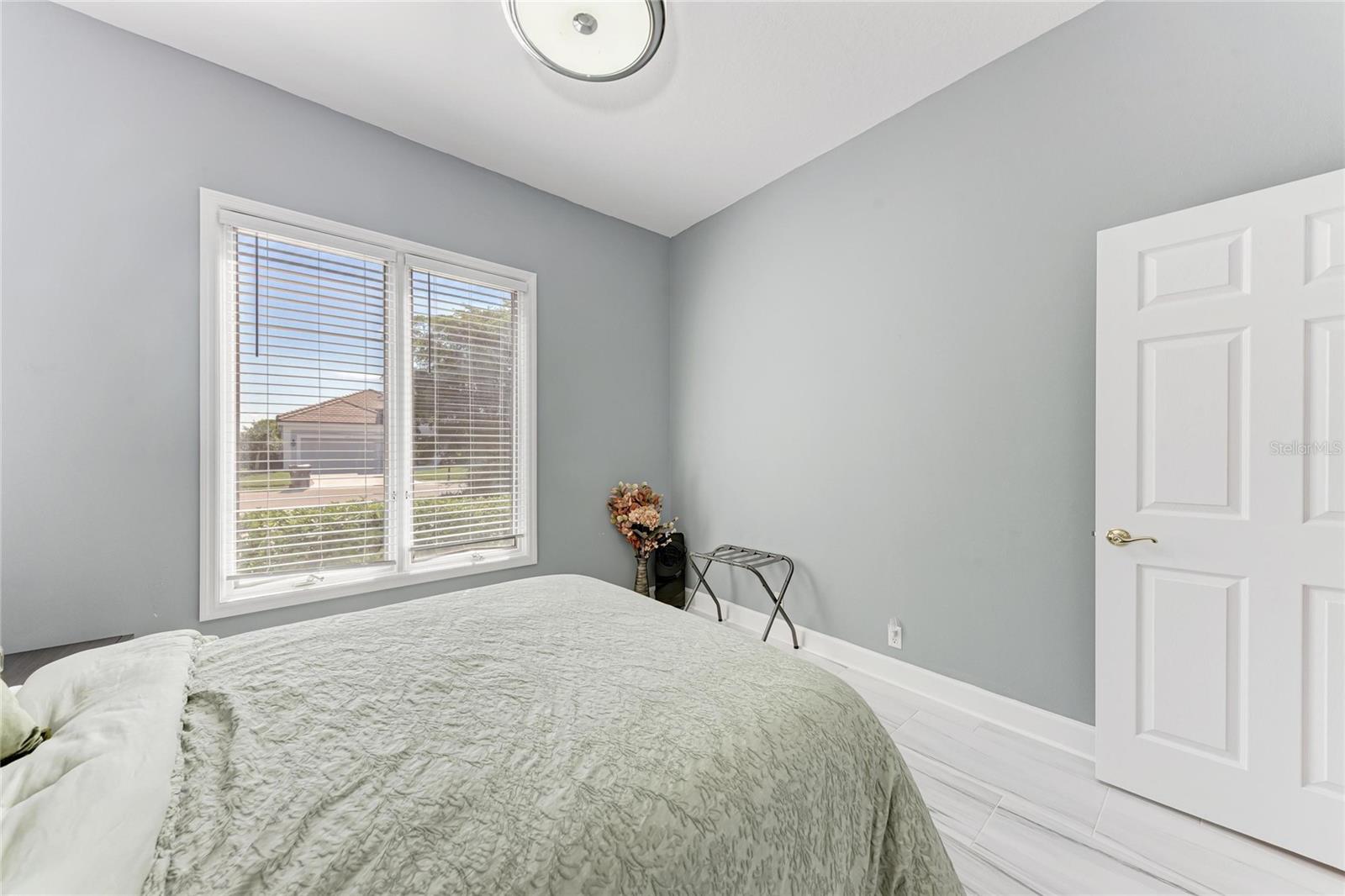 Image 31 of 65 For 5122 87th Court E