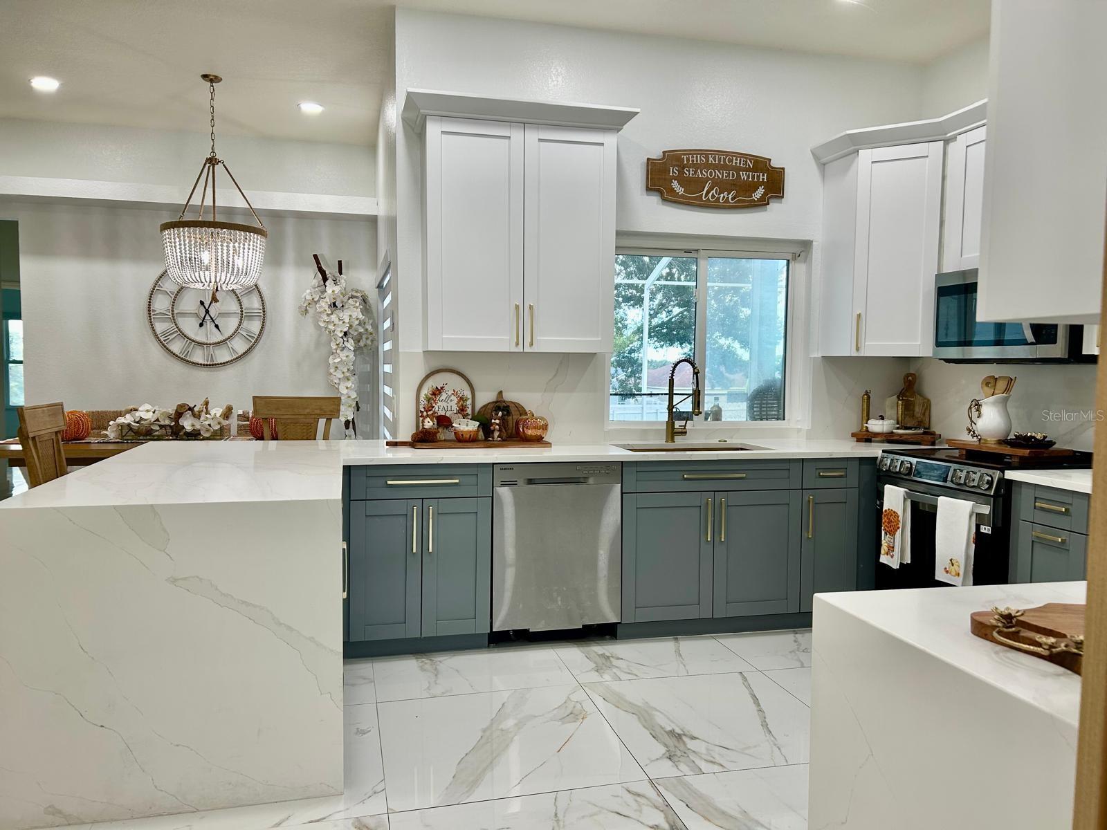 Image 11 of 39 For 5870 Chaps Drive