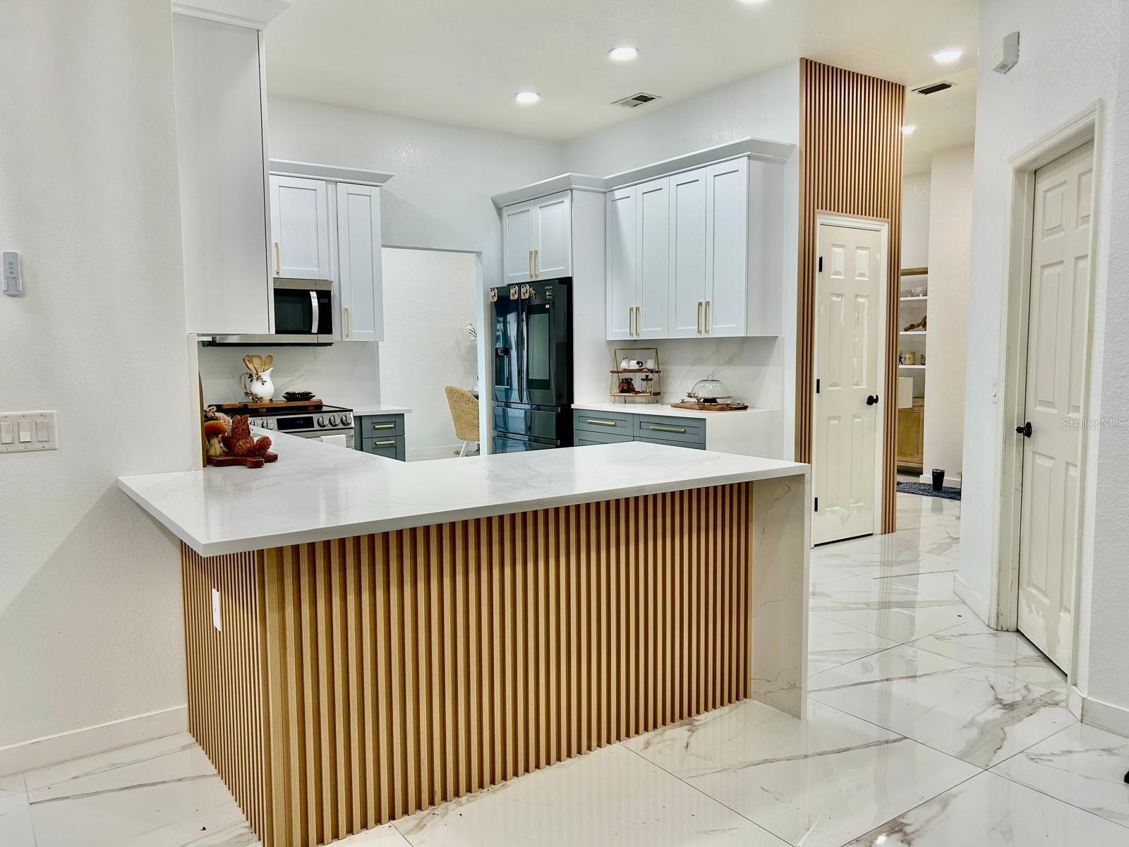 Image 12 of 39 For 5870 Chaps Drive