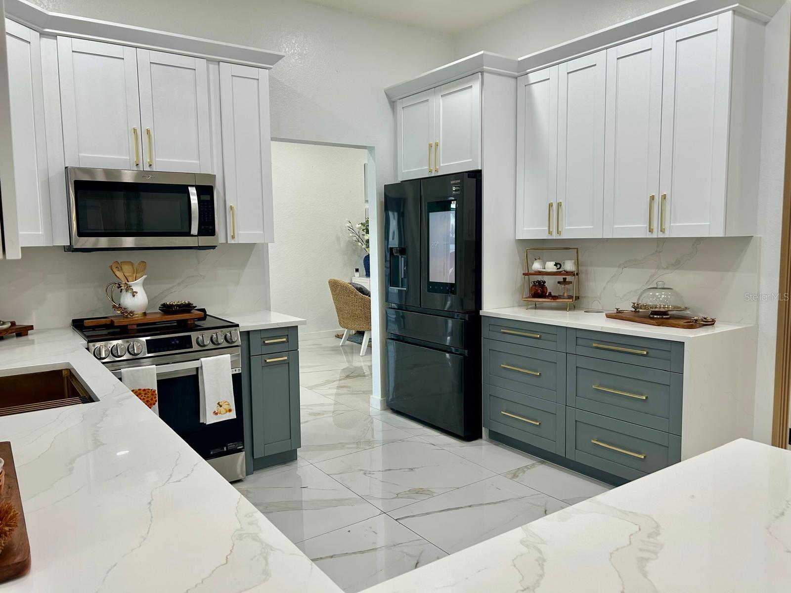 Image 13 of 39 For 5870 Chaps Drive