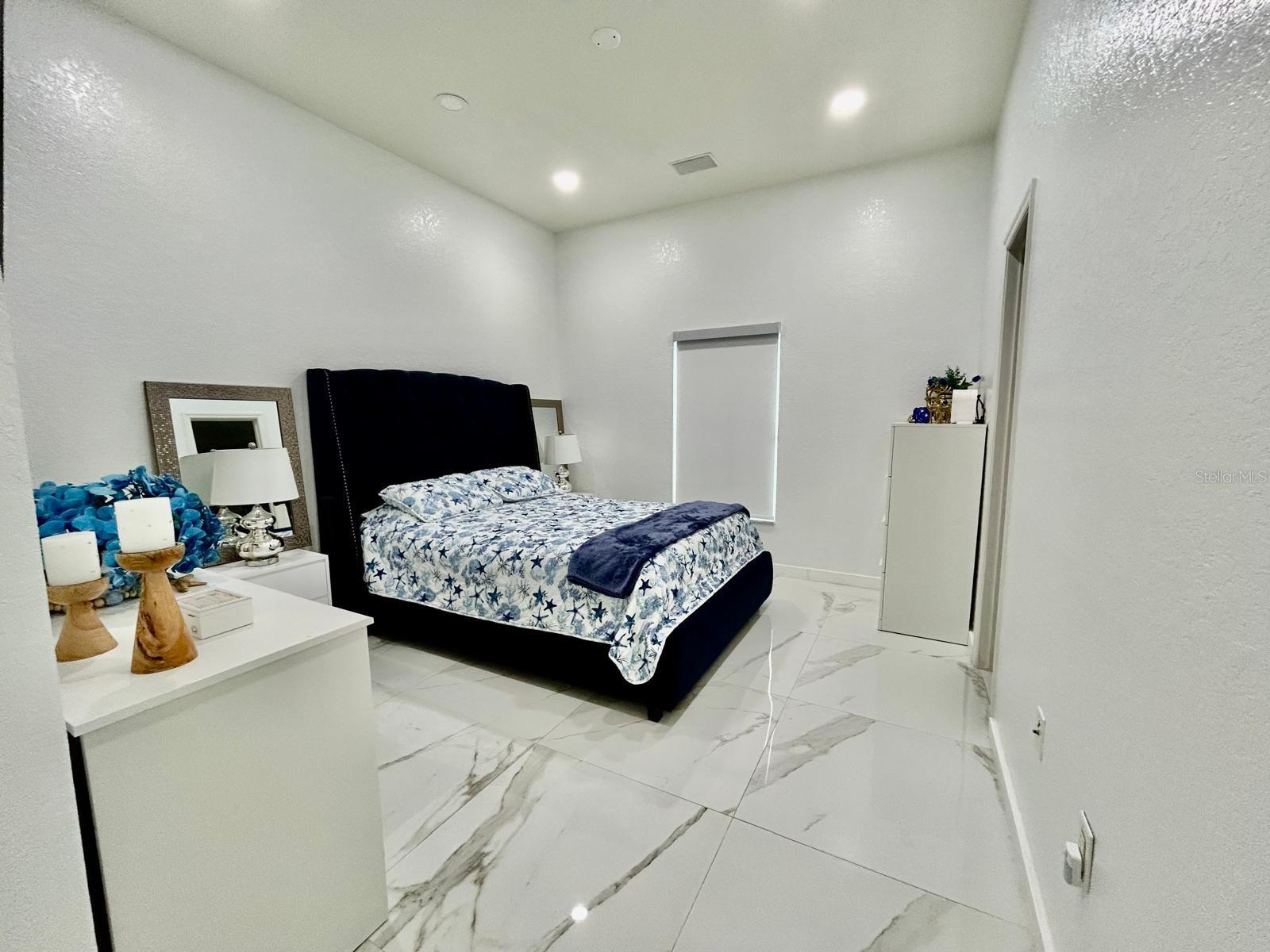 Image 23 of 39 For 5870 Chaps Drive