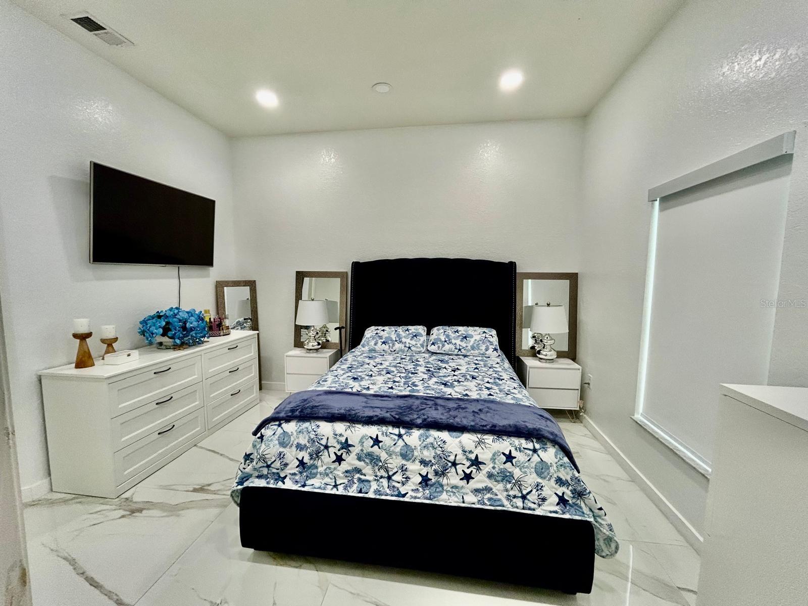 Image 24 of 39 For 5870 Chaps Drive