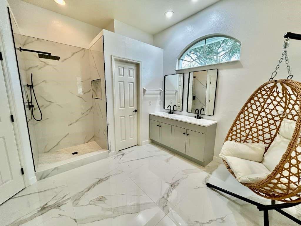 Image 27 of 39 For 5870 Chaps Drive